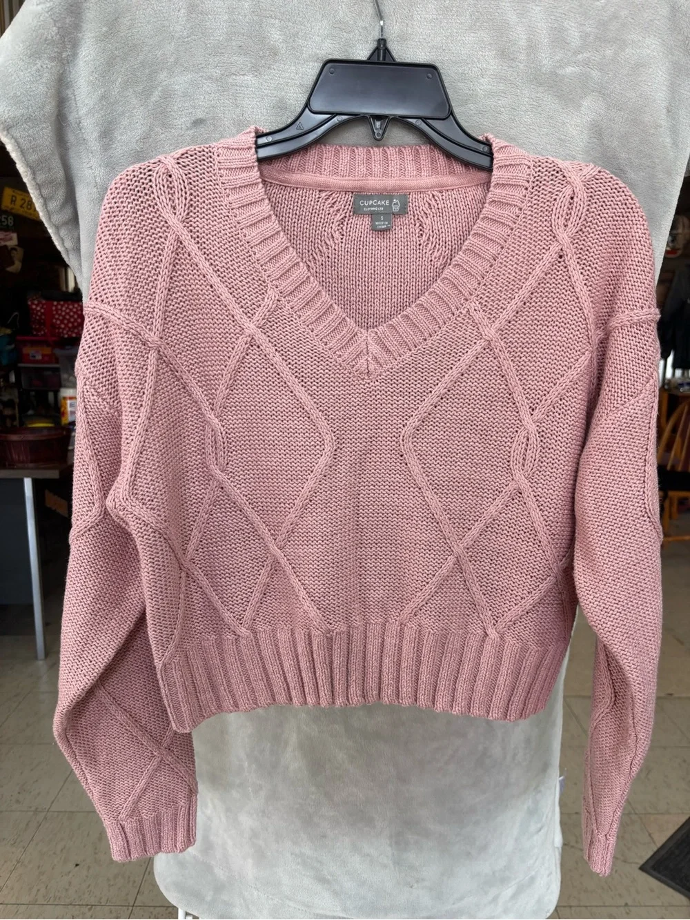Cake Mauve Pink V-Neck Cable Knit Sweater - Women's